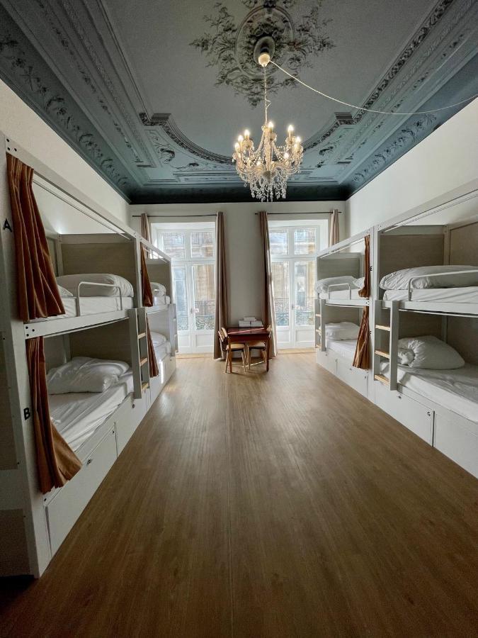 Georges Hostel & Cafe Сет Экстерьер фото